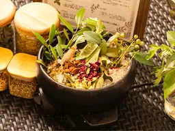 🌿全身デトックス《寝るよもぎ蒸し》|生ハーブ蒸し45分+オイル60分|むくみ・疲労ケア