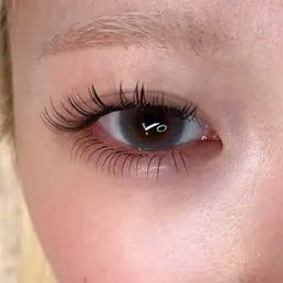 下まつ毛エクステ20​〜​30本