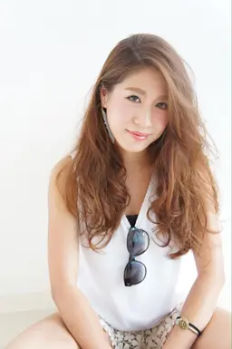 《初回限定》カット+カラー+うるつやトリートメント￥8250