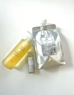 シャンプーブロー+コーティングトリートメント🌷