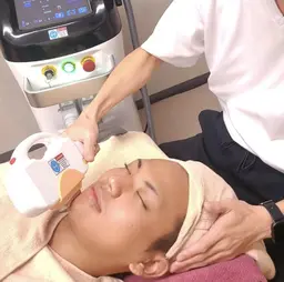 脱毛部位人気№1★ヒゲ脱毛(鼻下、口下、あご)　￥1,980