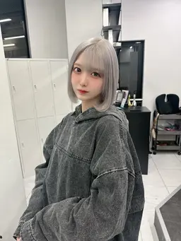 1日でホワイトに🤍ケアブリーチ3回＋カラー＋髪質改善