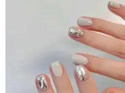 ⭐️【オフ込み】　ワンカラー+2本ストーン埋めつくしアート