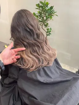 【1BLEACH👩‍🦳】cut＋1BLEACH＋トレンドカラー＋TOKIO TR