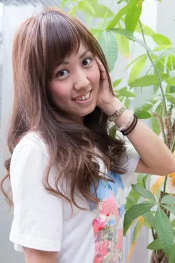 【平日11時​〜​17時】“なりたい”が叶うカット&透明感イルミナカラー+集中補修トリートメント✨