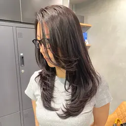 【簡単に動きの出る✨】海外レイヤーカット➕プチトリートメント