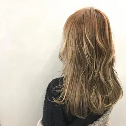 【白髪ぼかし、白髪染め限定】シークレットハイライト+白髪染めケアカラー　¥10500→¥7500