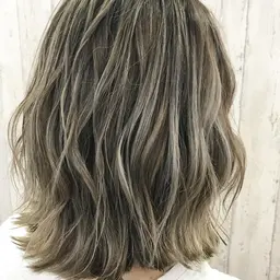 ✨平日🎨1日1名様限定✨推しキャラ再現🧸ハイライト+カラー+トリートメント