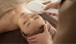 女性限定　フェイシャル脱毛