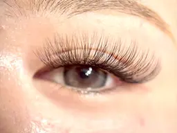 【撮影モデル】LEDボリュームラッシュつけ放題