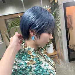 カット+ケアブリーチ使用ダブルカラー【髪の毛の長さは肩より上の方限定】【当日OK】