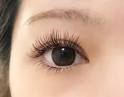 ※目元写真&口コミ必須/18~25歳までパッチリ二重瞼の方限定/まつ毛エクステ撮影モデル上下、本数は睫毛の状態による。