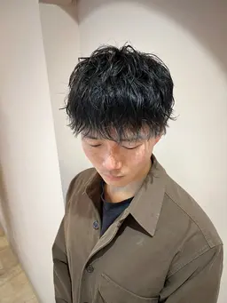 3月3.4日限定【カット➕メンズツイストスパイラルパーマ  ➕ショートスパ トリートメント】