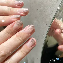 【💙オフあり💙】本日空きあり‼️ご新規様限定✨ワンカラー・グラデーション✨お爪に優しいパラジェル施術💅