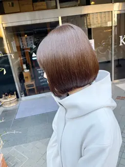 カット (シャンプー・ブロー付き)