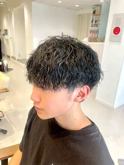 王道人気の【ツイストスパイラルパーマ⚡️】(メンズカット+ツイストスパイラルパーマ)