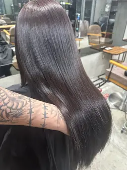 縮毛矯正＋ヘアカラー＋クイックトリートメント