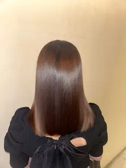 ナチュラル髪質改善ストレートエステ🫧+カット💇🏼♀️