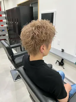 (スパイキーショート)カット＋ハイトーンカラー