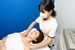 【エレクトロハンドボディ】期間限定！お試し30分1000円！！背中、脚、デコルテから施術箇所をお選びいただけます♪