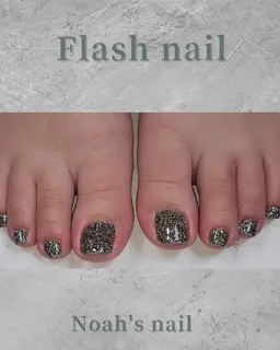 【ミニモ学割】フット SNS人気フラッシュorマグネットネイル(オフ・丁寧ケア込)口コミ・写真OKな方/1色追加500円