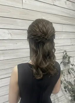 🖤華やかハーフアップ🖤