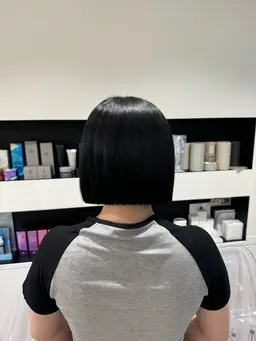 【平日限定メニュー🖤】白髪染め➕ショートスパ🧖🏻‍♀️(ロング料金・スタイリング料金込み)