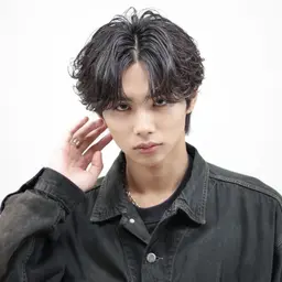 【🇰🇷韓国SALE🇰🇷】韓国風メンズカット➕韓国風パーマ🇰🇷シャドウ、フェザーパーマ🇰🇷スタイリング付