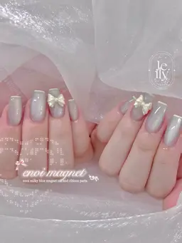 フレンチネイル(ベースカラーあり)🦢🎀⋆｡˚✩