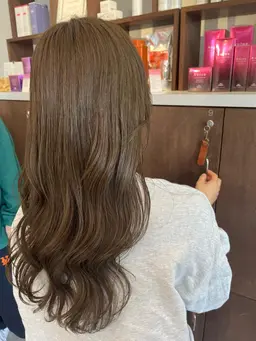 《透明感》カット+イルミナカラー🍃 ご新規様平日¥9625(30%off) +ロング料金