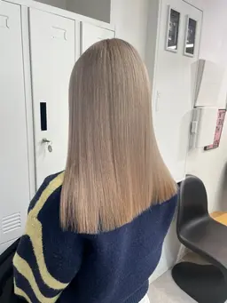 ブリーチ➕カラー➕トリートメント🎀