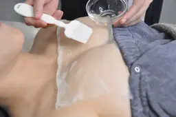 人気No1【本気のボリュームケア】セインムー美容液導入バストケア