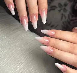 ✨カラグラ+2個大きいパーツ（ベースあり)❗️