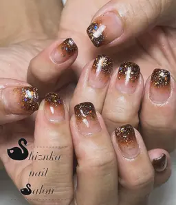 ラメグラデーションネイル