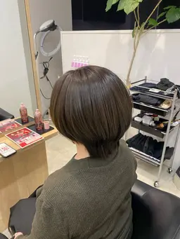 ショートヘア カラー