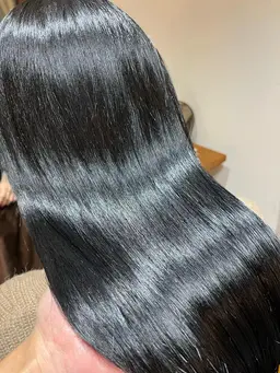 年4回の集中ケア🌟【癖、うねりが気になる方】酸性ストレート & oggi otto美容液トリートメント