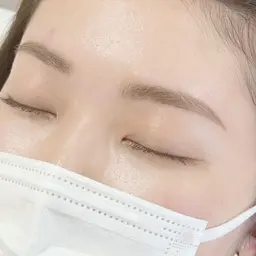 大人気💞美眉スタイリング(ワックス脱毛+毛量調整無制限+メイク込)指名