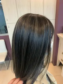 人気No.4デザインカラー＋トリートメント（ハイライト、ローライト、メッシュ)※ロング料込み