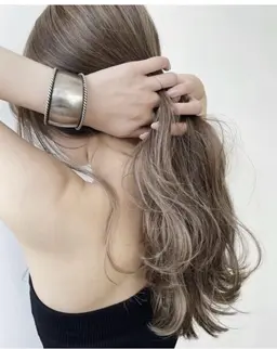 ハイライト＋ケアカラー🌱4​〜​5時間かかる場合がございます。（土日祝限定）※ ※リクエストのみ　2/21不可