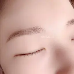 ✨アイブロウwax styling✨ 低刺激なwaxでstyling！