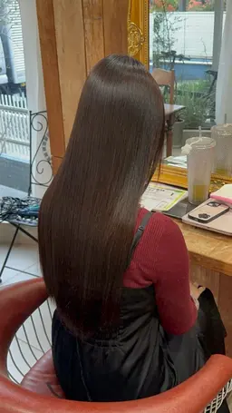 【悩みのくせ毛を解決✨】縮毛矯正＋シャンプーブロー（トリートメント込）