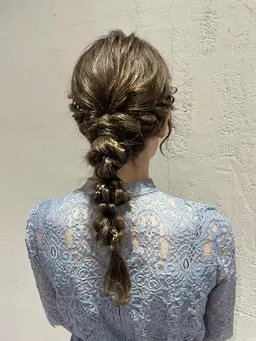金箔付きヘアアレンジ⭐️𓂃꙳⋆
