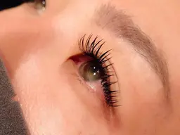 ✨ミニモ限定✨【マツエク】ダブルフラットラッシュ70分つけ放題180本保証