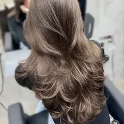 【5/14or5/20限定】海外レイヤーモデル募集中‼️ ※先着2名様限定 縮毛矯正履歴なし、黒髪以外の方