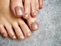 当日空き枠限定🩵フットワンカラー💅オフなし🙅🏻♀️(カラー限定✨変更は+500円)