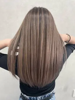 【モデル募集✨️】【ミニモ限定‼️】【ブリーチ込】バレイヤージュカラー