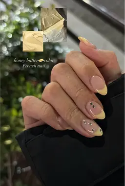 【人気🌟】フレンチネイル🤍綺麗め派さん、オフィスネイル、春ネイルにオススメ🎀カラー変更でy2kネイルにも🖤