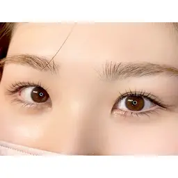 -ケラチンラッシュリフト美容液仕上げ¥4530