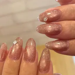 マグネットネイル／フラッシュネイル