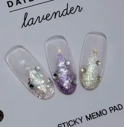 🎄12月限定🎄ラメ・フラッシュ✨ 2本に簡単なクリスマスツリーデザインをプレゼント🎁 短爪さん大歓迎